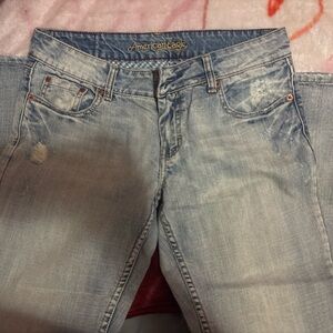 American Eagle Outfitters Light Wash Boyfriend Jeans